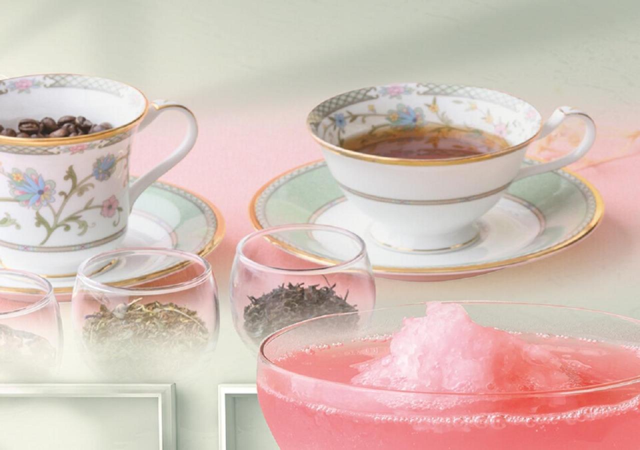 Hotel Monterey Okinawa Spa & Resort Onna Eksteriør billede Teacup and saucer